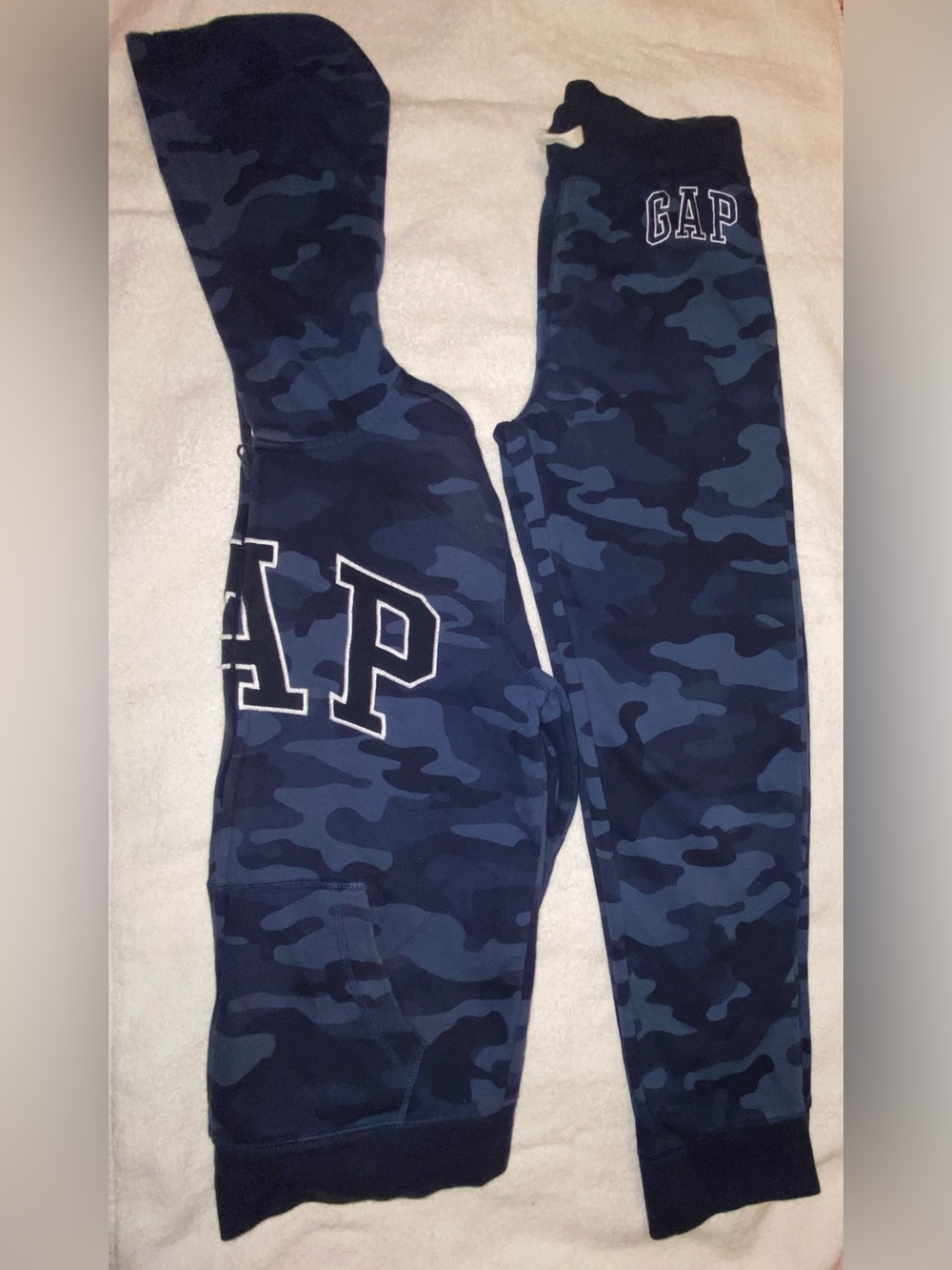 GAP Kids Blue Camo Jogger Set
